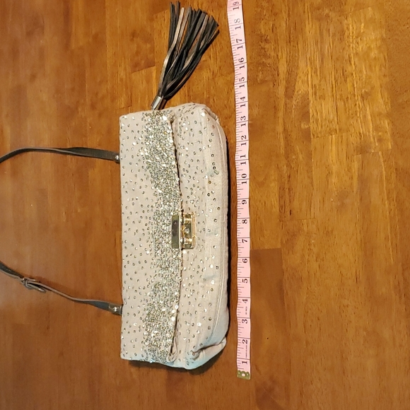 🤎The Limited🤎Khaki, cross-body with sequins. - Picture 3 of 13